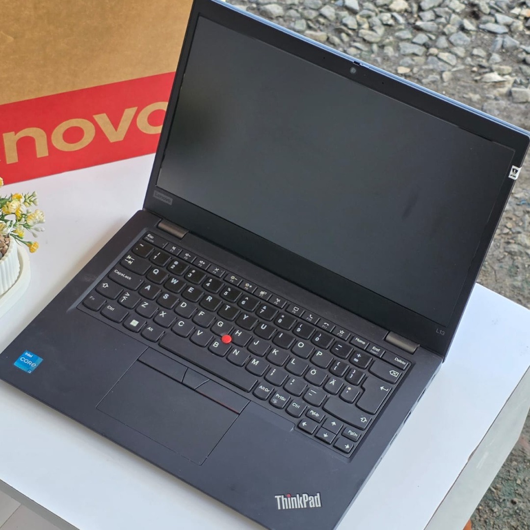 Lenovo ThinkPad L13 (Second)